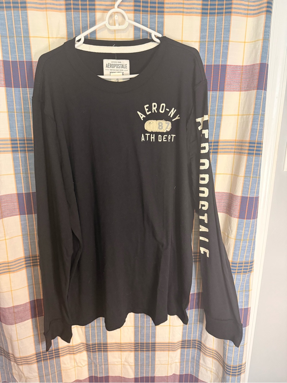 Aeropostale Black Long-Sleeve Graphic Tee with Sleeve Logo